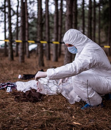 Bland blod och bestialiska mord – här är 8 riktigt råa deckare