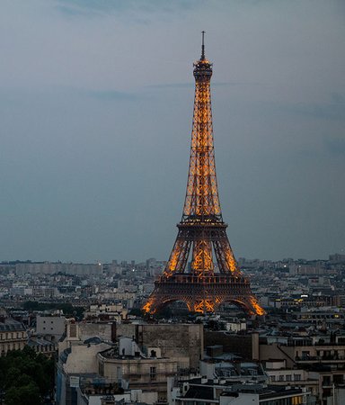 C'est merveilleux! 12 underbara böcker som utspelar sig i Paris