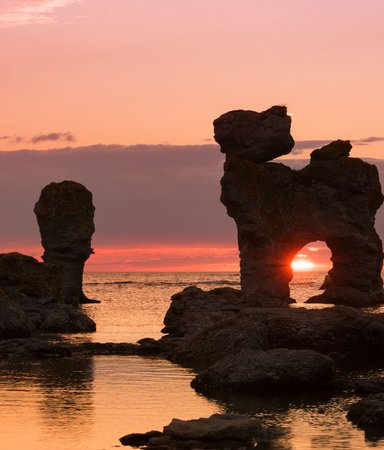 Spänning bland raukar och ruiner - böckerna som tar dig till Gotland