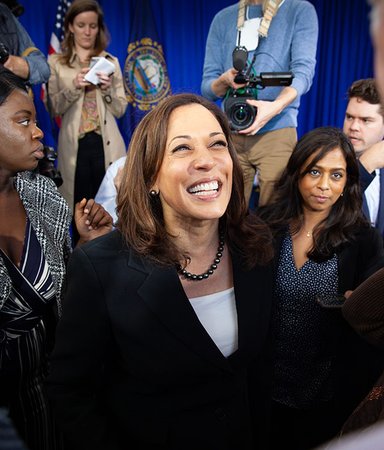 Kamala Harris – juristen som krossade glastaket