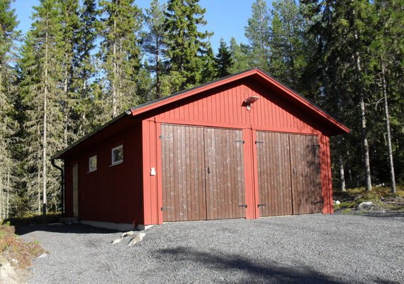Beautiful one of a kind barn garage