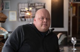 Lång kamp för att hitta ersättningslokaler