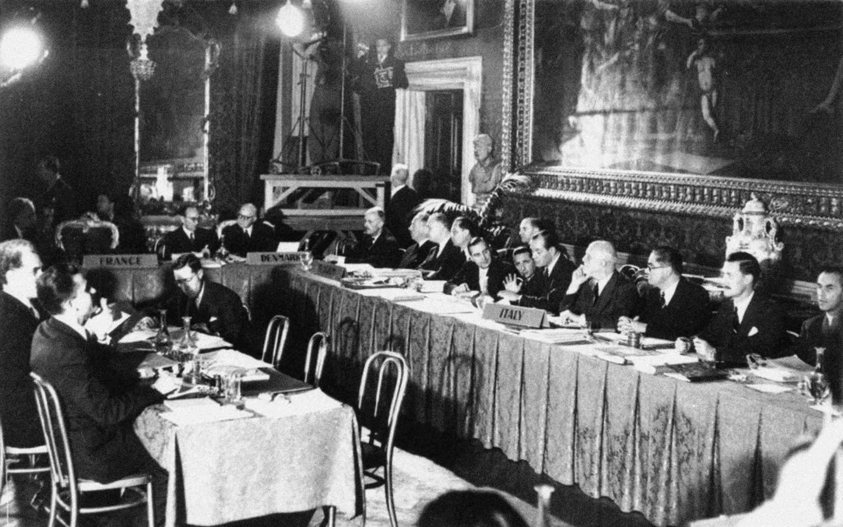 The signing of the European Convention on Human Rights in Rome, 4 November 1950.
