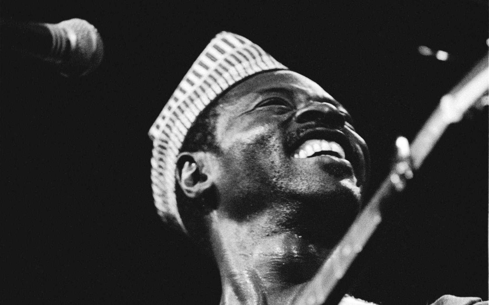 Ali Farka Touré playing the Hackney Empire, London 1991.