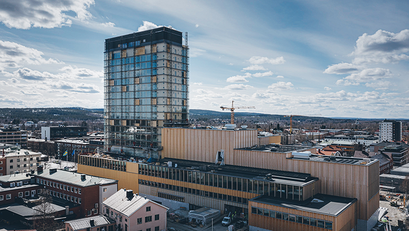 Sara kulturhus är ett nytt landmärke i Skellefteå – en stad där utvecklingen av hållbar teknik står i fokus just nu.