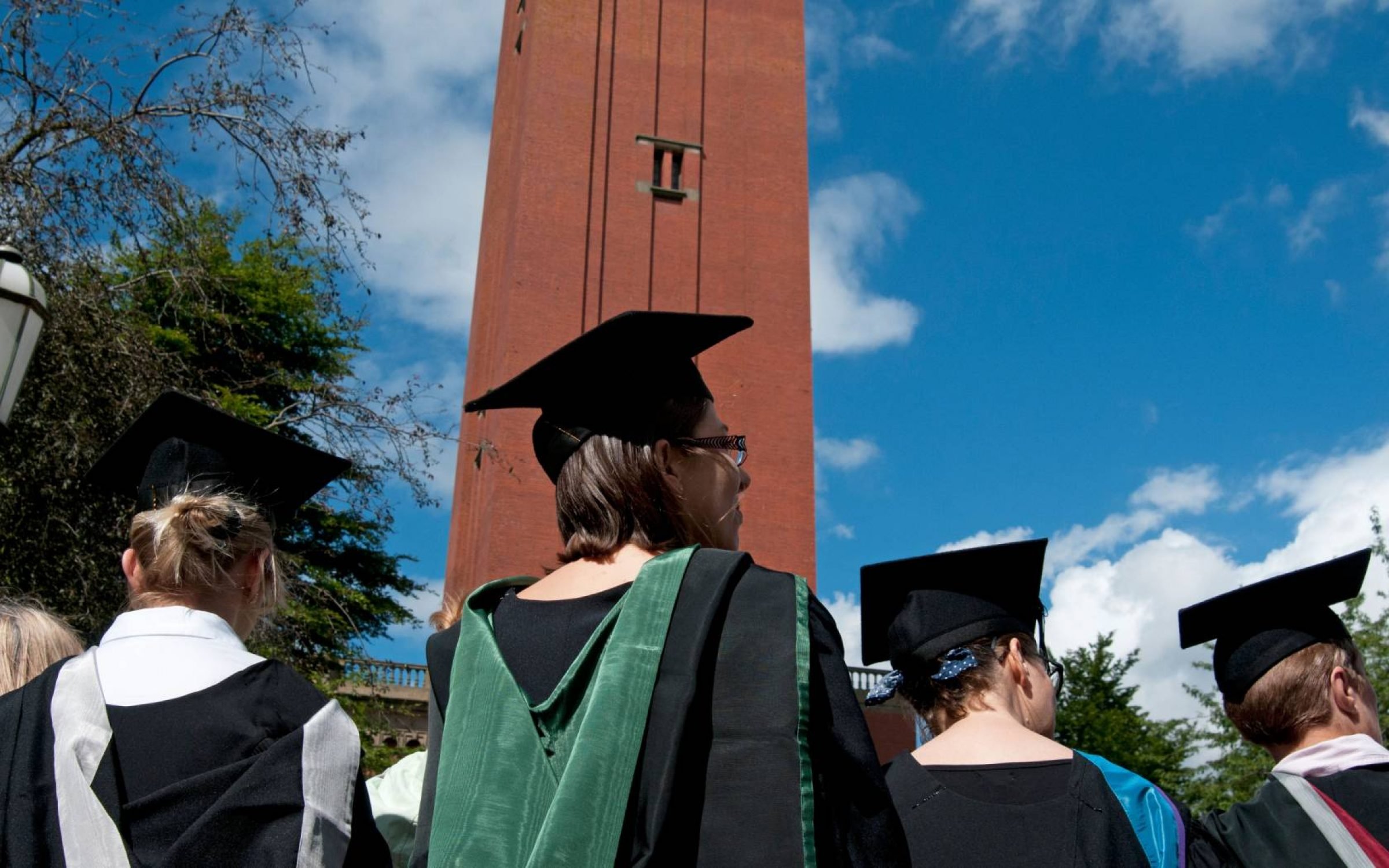 Students graduating from Birmingham University, England. Credit: Malcolm McDougall Photography / Alamy Stock Photo.