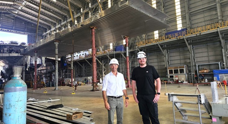 onas Moberg, Head of Newbuildings på Gotland Tech Development och Seumas Nicolson, Structural Superintendent.