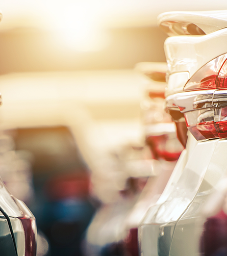 Under kvarteret finns garage med drygt 160 parkeringsplatser