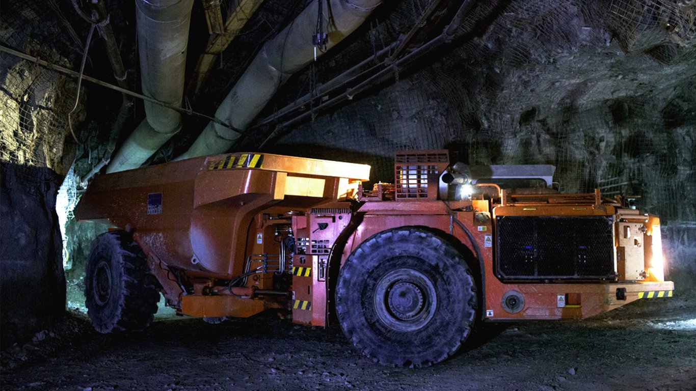 <p>Même à capacité réduite, le Sandvik TH540 automatisé de Hecla a fait grimper de 20 % la productivité.</p>
