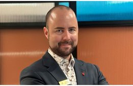 ”Jag började som städare och har arbetat mig upp”