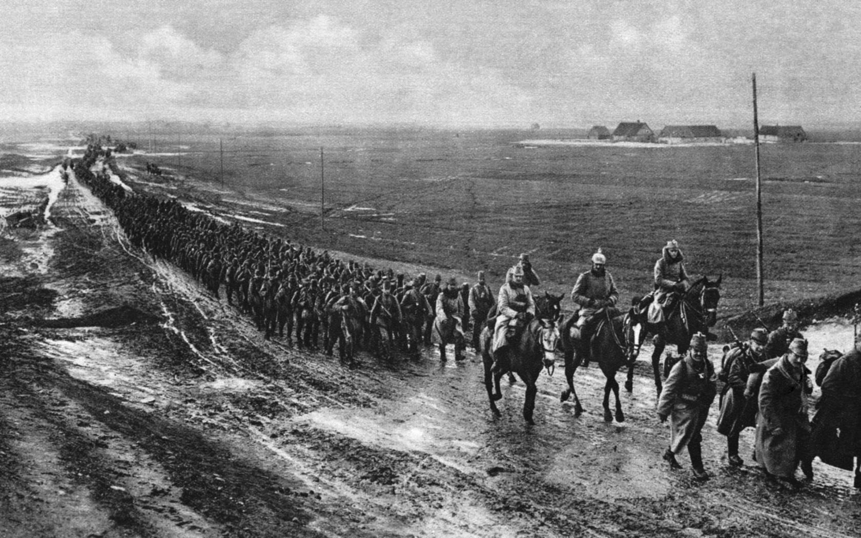 German troops marching through Russia during the First World War.