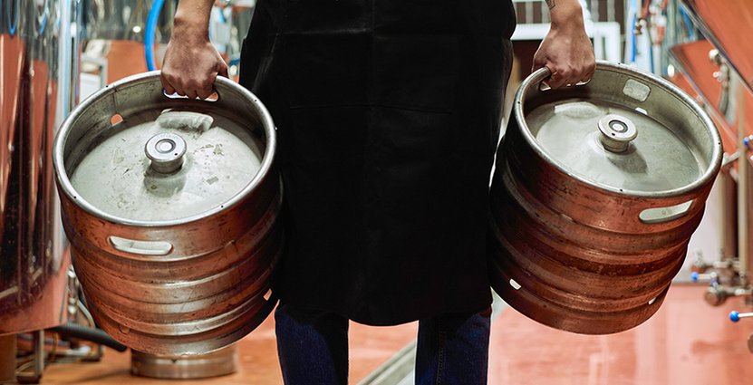 C vill att kravet på småskalig produktion slopas vid gårdsförsäljning av alkohol slopas.  Foto: Colourbox