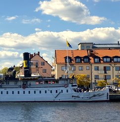 Helgkryssning via Vaxholm