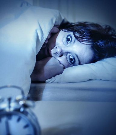 9 böcker som får dig att vilja sova med lampan tänd