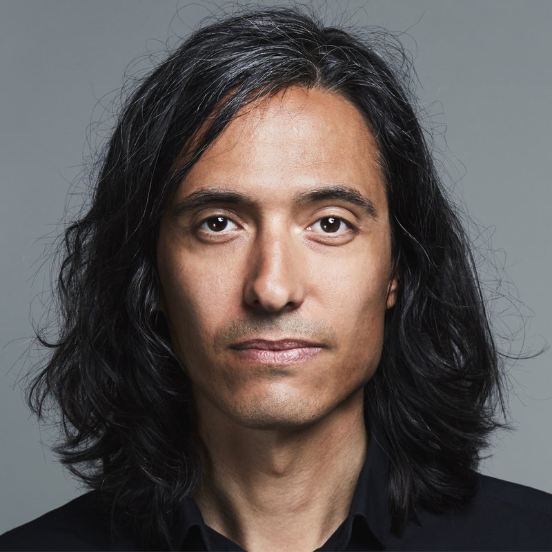 Läs den starka novellen om våld i nära relationer av Jonas Hassen Khemiri