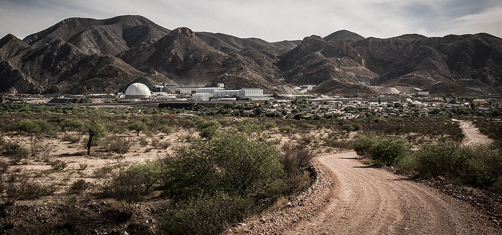 La mina de Velardeña, operada por Industrias Peñoles, ha implementado tecnologías de punta para preservar el abastecimiento de agua en el área y reducir la contaminación del aire. 