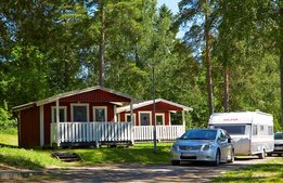 Brrr – Så påverkas campingen av aprilvädret