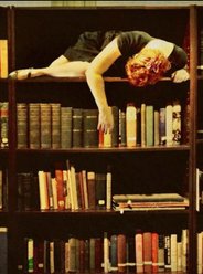 Följ Arga bibliotekstanten