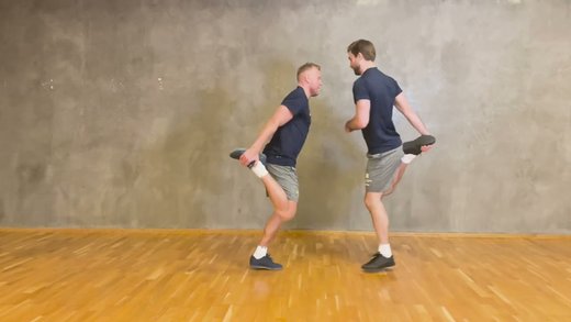 Fysövning: Tuppfäktning