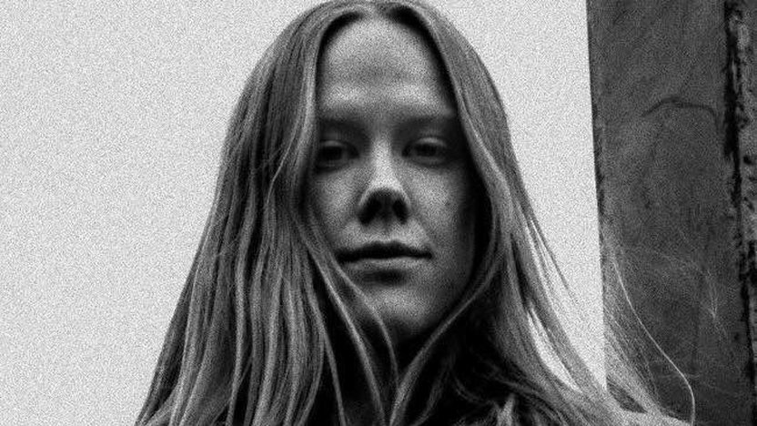 EvaSvaneblom_SvartVit
