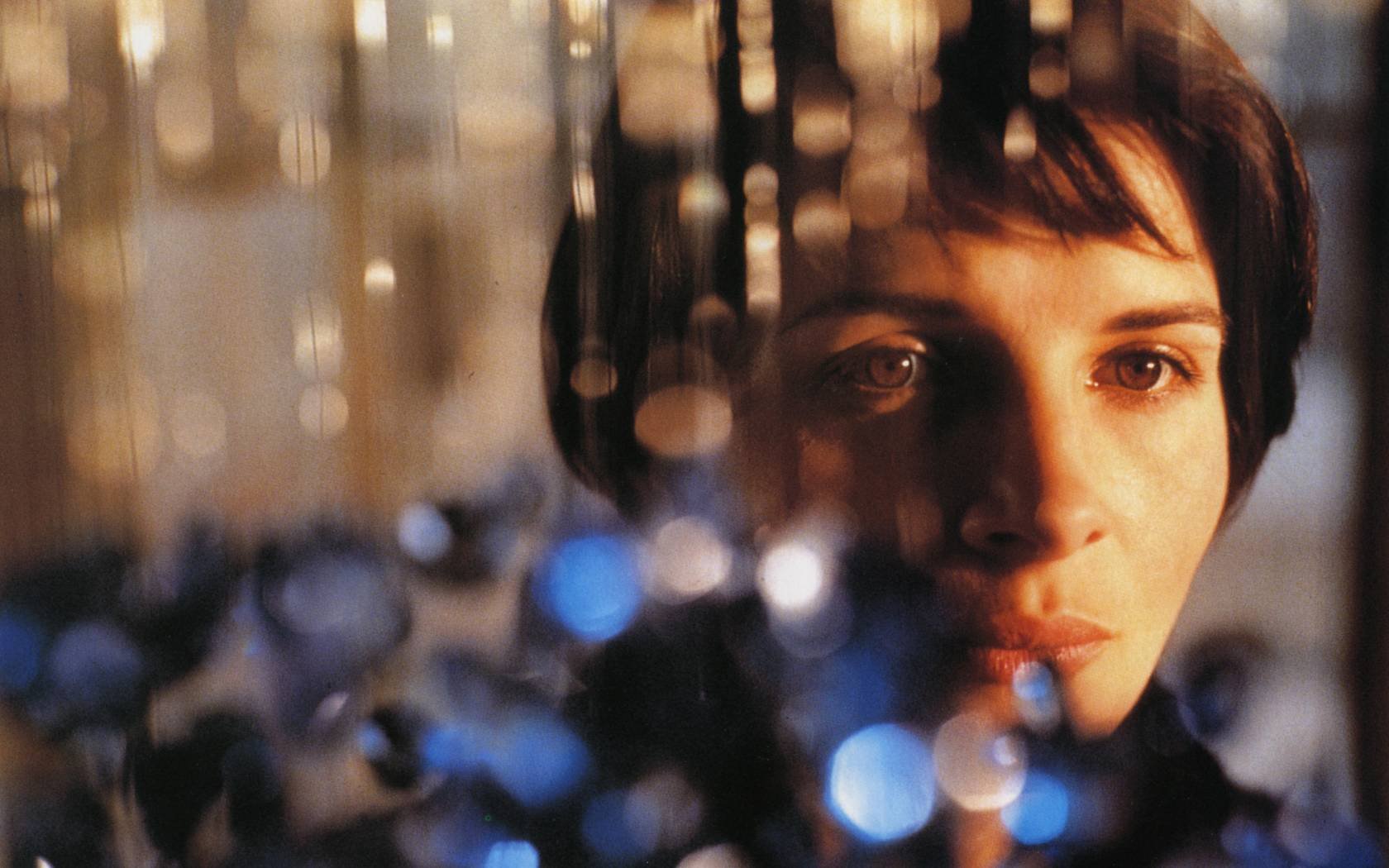 Still from the 1993 film Three Colours: Blue.