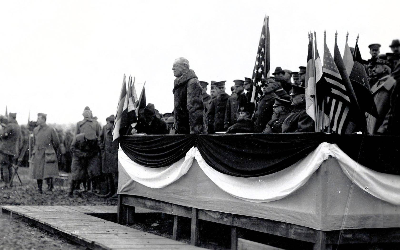 Woodrow Wilson delivering a Christmas address to soldiers of the A.E.F. Langres, Haute Marne, France, December 1918.