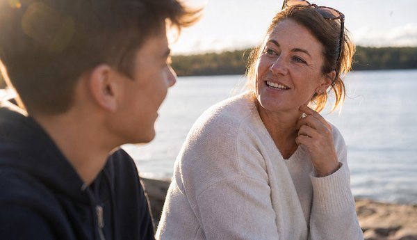 Mobilen som fick sig ett dopp – Freya fick ersättning för självrisken efter sonens missöde på klassresan