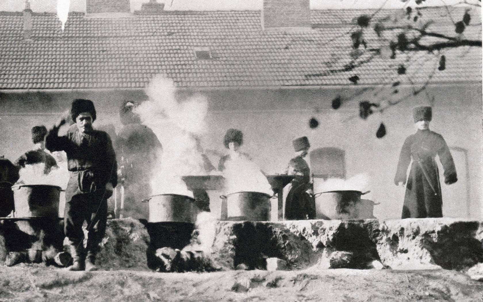 Circassian troops make a temporary camp during the First World War.