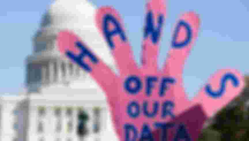 Thousands of citizens and many public advocacy organisations gather to rally on Capitol Hill in protest, resulting from recent reports of domestic and international surveillance. Credit: B Christopher / Alamy Stock Photo.