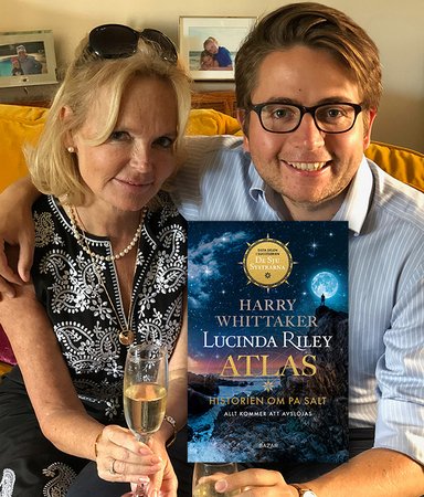 Lucinda Riley – allt om alla böcker i den älskade serien 