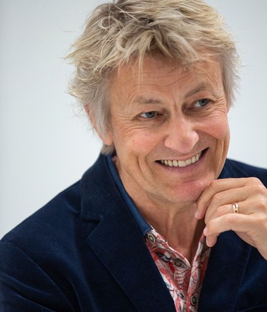 10 författare som skriver för både barn och vuxna