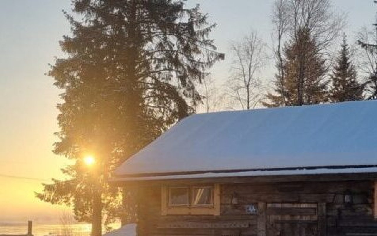 Bara bada bastu i Kukkolaforsen