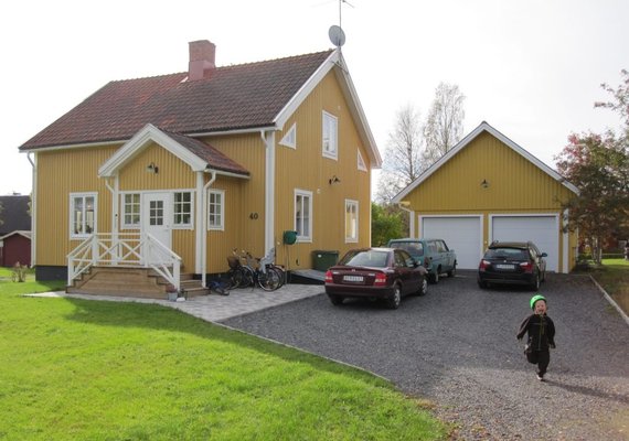 Beautiful matching yellow dual port garage