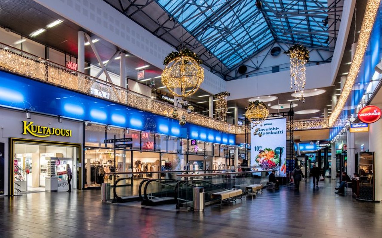 Rajalla på Gränsen shopping center in HaparandaTornio