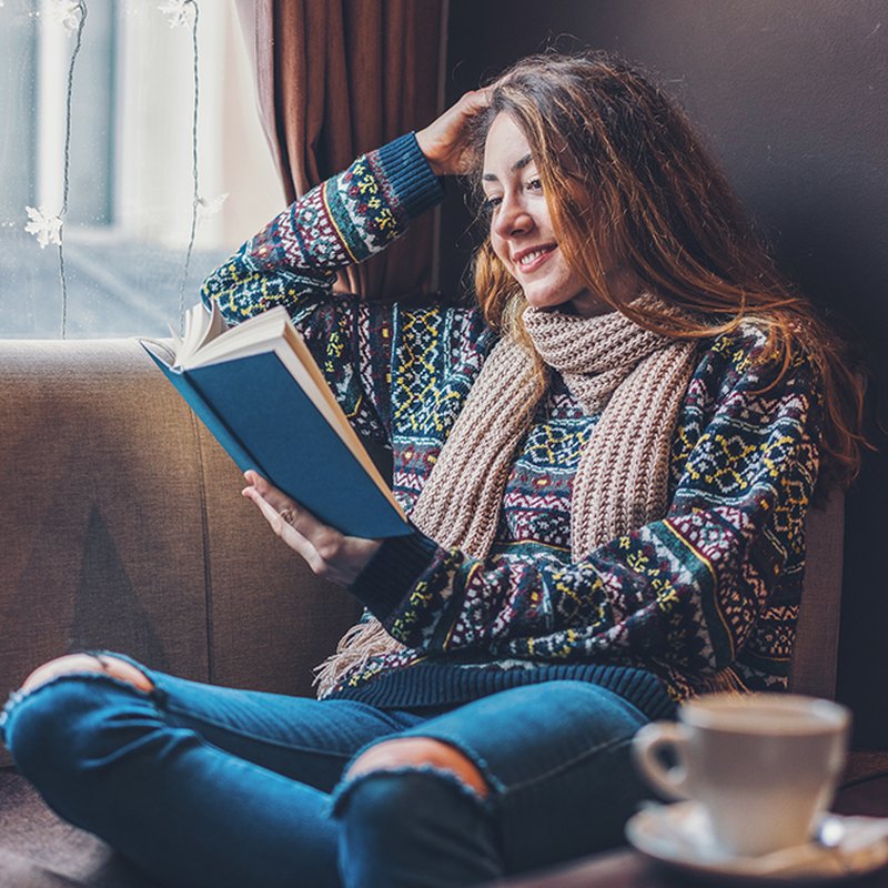 Redaktionens boktips: Det här läser och lyssnar vi på i november 2021