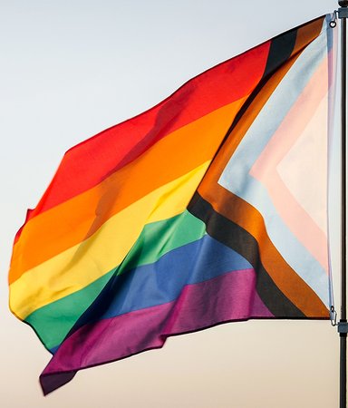 20 uppslukande böcker med HBTQI-personer i handlingen