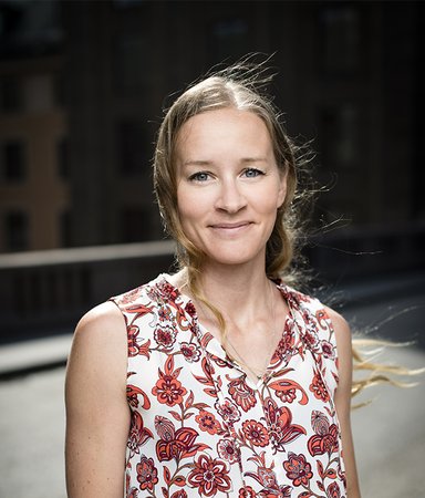 Hon har skrivit deckaren som Leif GW Persson hyllar