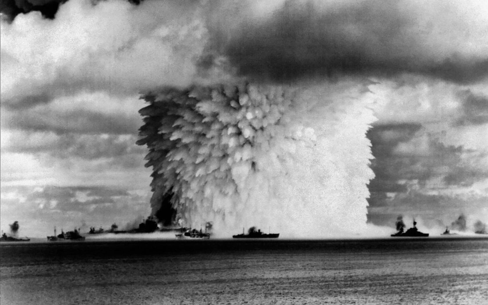 Nuclear weapons test, July 1946. Credit: Niday Picture Library / Alamy Stock Photo.