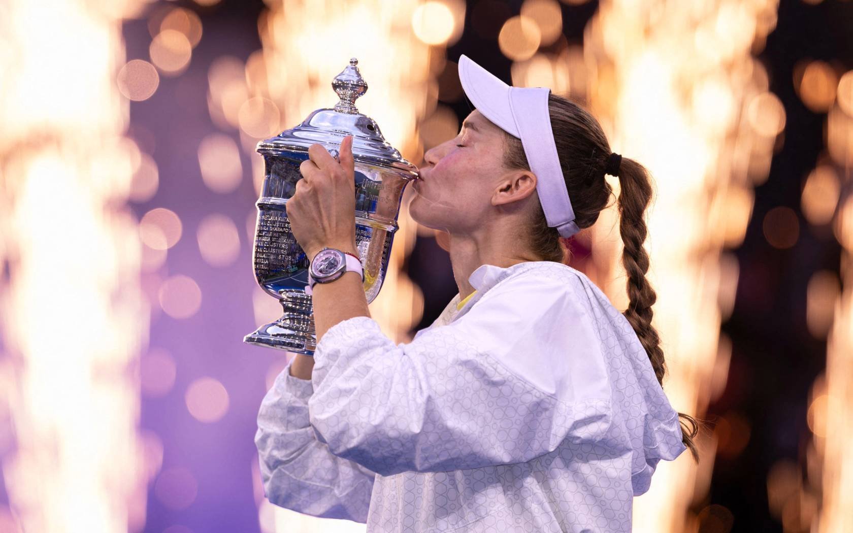 Elena Rybakina during the trophy ceremony after defeating Aryna Sabalenka in the Women's Finals at the US Open.