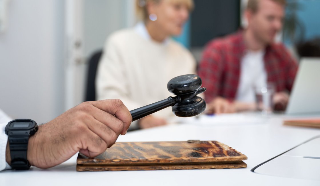 Stora skillnader i idrottsförbundens öppenhet – få redovisar arvoden