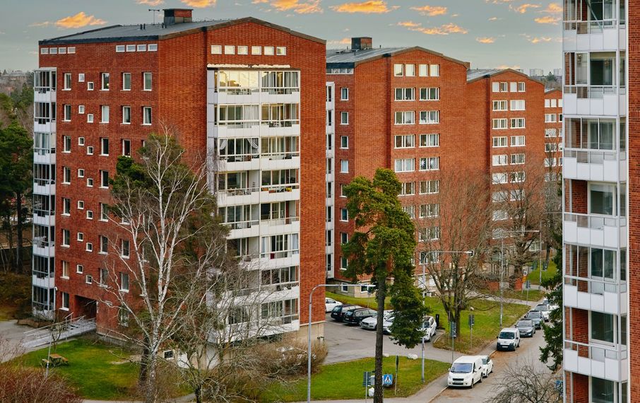 Hebas fastighet Rådsbacken i Huddinge