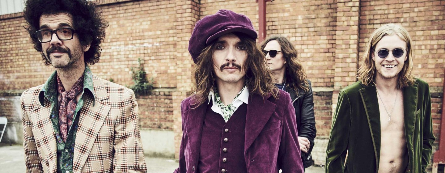 Welcome to the Darkness