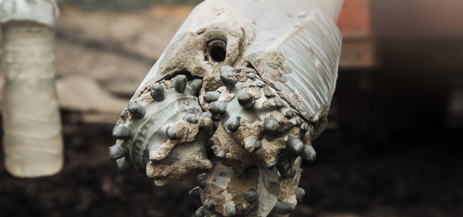 Sandvik engineered the RR220 X05 drill bit specifically for customers in these coalfields to satisfy their needs for increased bit life and higher penetration rates in soft and variable ground formations.