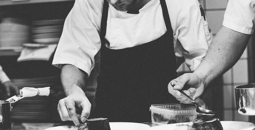 Ett riktigt bra, digitalt schemaläggningsverktyg minskar administrationstiden och ger mer tid för mat och gäster. 