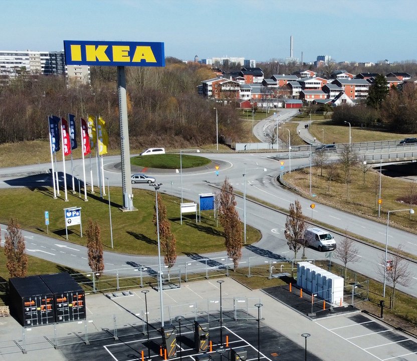 Unlocking More Value in EV Charging: How Polarium’s BESS Empowers Recharge’s Network