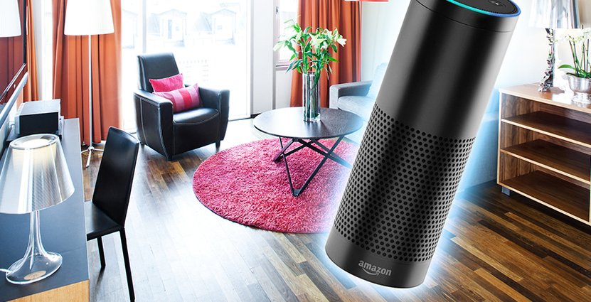 Röstroboten Alexa ser inte mycket ut för världen. Men hon är smart som få – och kan svara på allt som hotellgästerna undrar. 