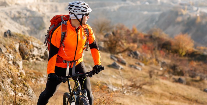 Visit Dalarna var först i landet med markerade cykelleder för tio år sedan och nu startar man ett samarbete med andra cykeldestinationer. Foto: Colourbox