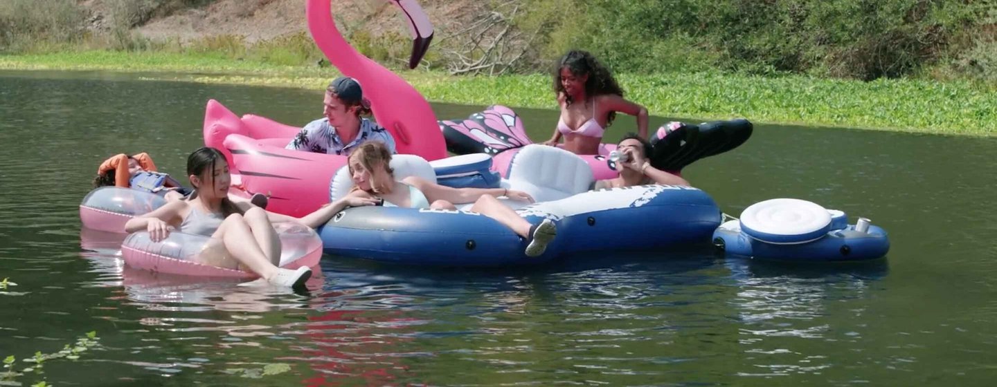 #Float - Nonstop Entertainment
