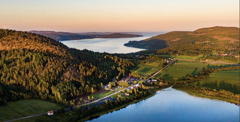 Vy över Docksta och Friluftsbyn, Höga kusten. Foto: Jerry Engström