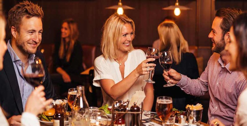 Bara inomhus i vinter. Harrys och några närliggande restauranger i Karlstad får nej på förlängt uteserveringstillstånd. 